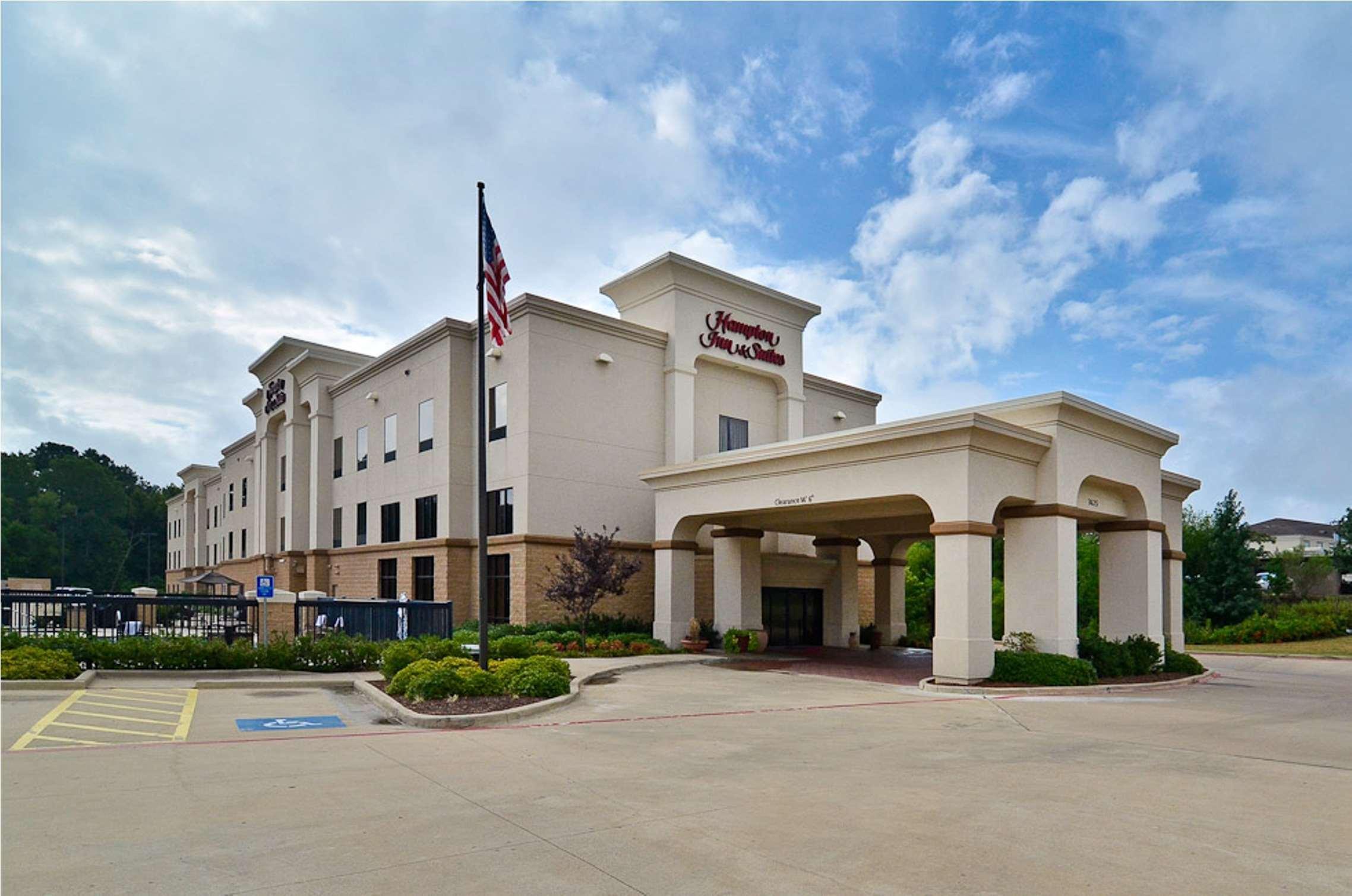 Hampton Inn & Suites Nacogdoches Exterior photo