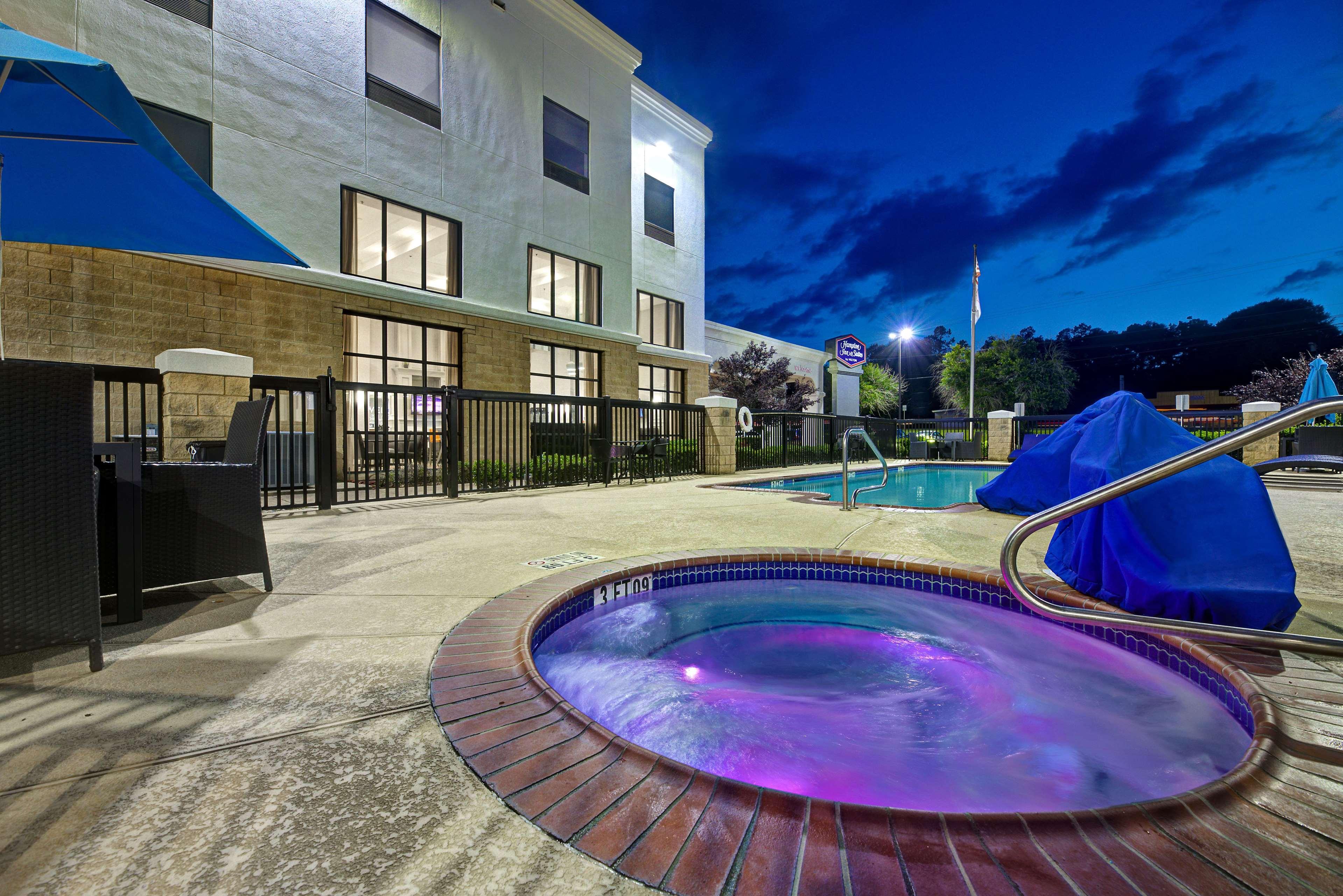 Hampton Inn & Suites Nacogdoches Exterior photo