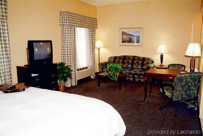 Hampton Inn & Suites Nacogdoches Room photo